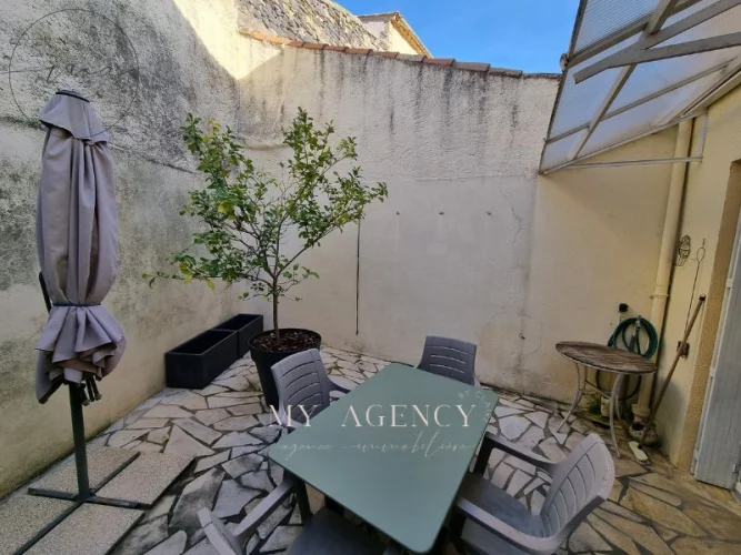Caux, Village House with Intimate Patio, Terrace and Garage photo 4