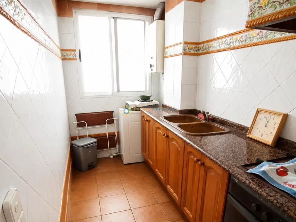 Parasol Networks Estate Agents/Inmobiliaria  photo 4