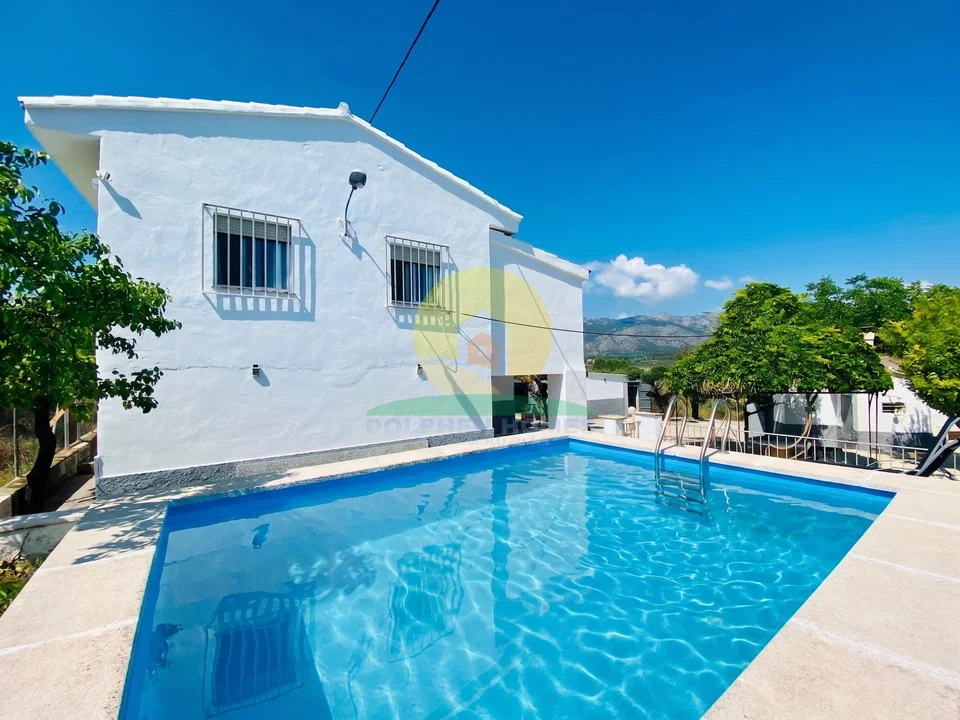 Villa in Cocentaina, Alicante province
