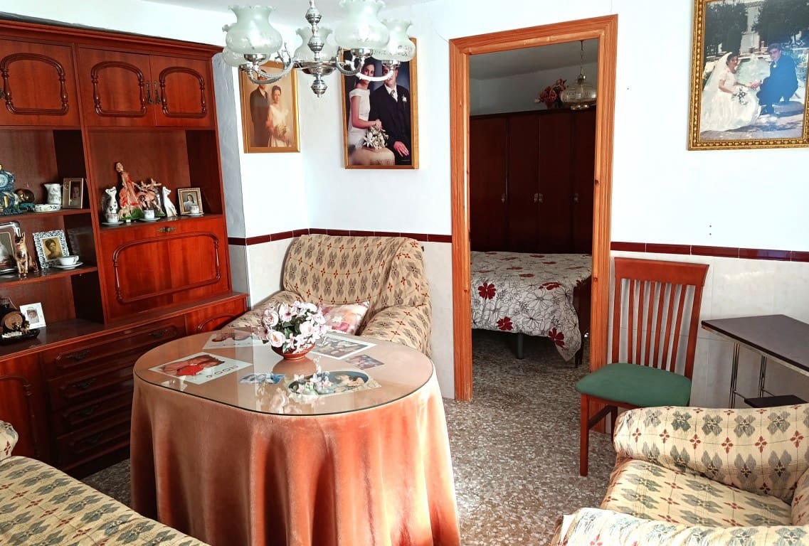 Townhouse for sale in Priego de Córdoba, Córdoba photo 2