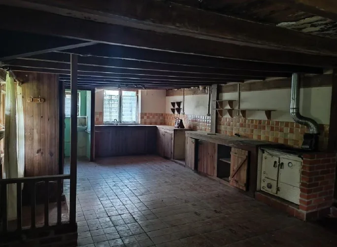 2 Bed House for Sale in Nanteuil-En-Vallée photo 5