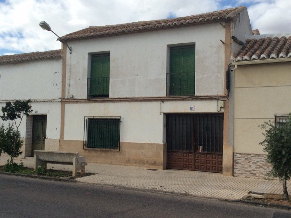 Villa for sale in Moral de Calatrava, Ciudad Real photo 3