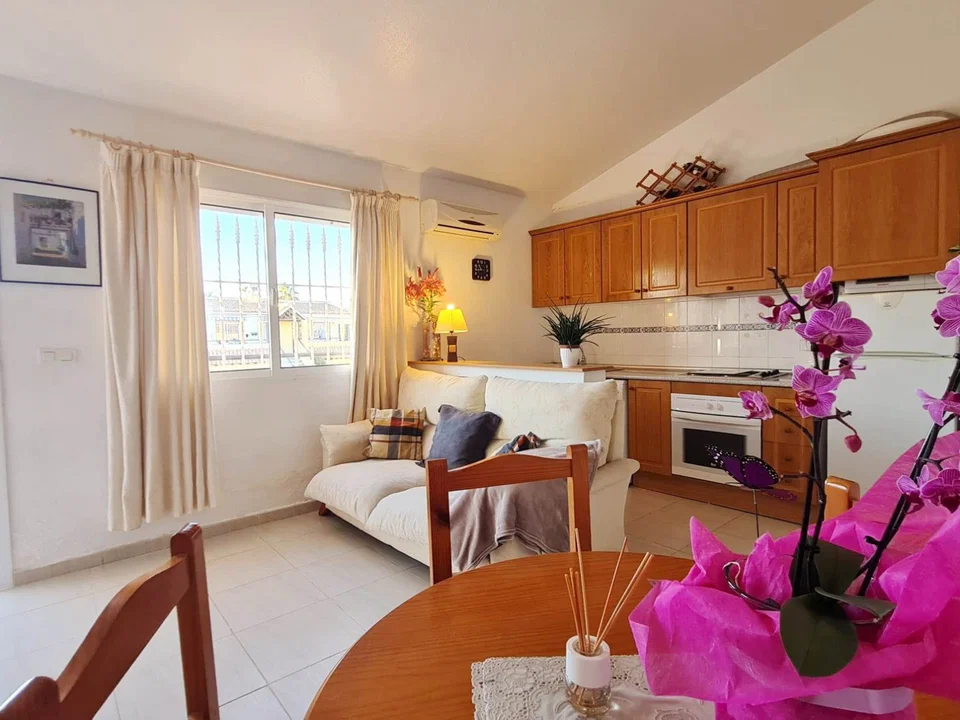 Penthouse in Villamartin, Alicante province photo 2
