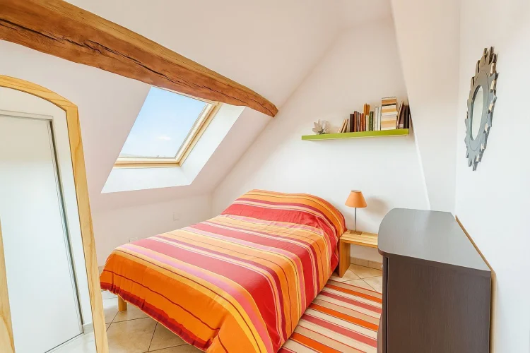 2 Bed Apartment for Sale in Chenôve photo 4