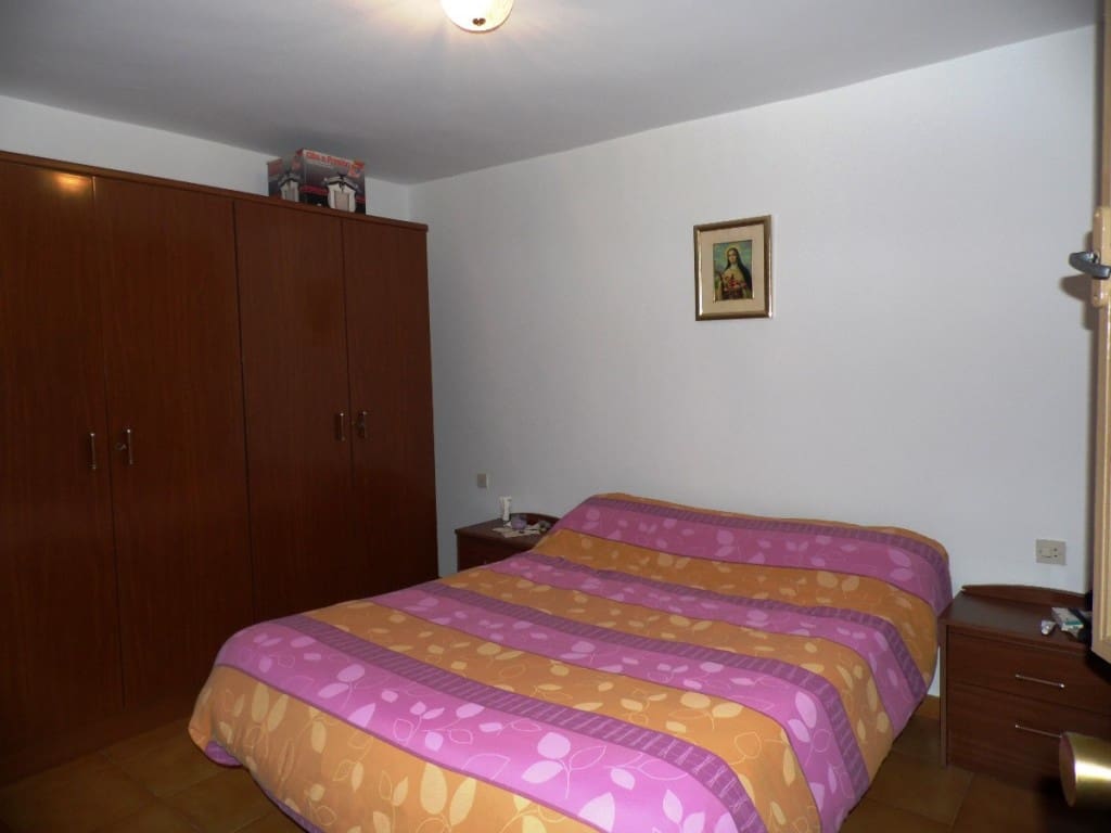 Townhouse for sale in Benamargosa, Málaga photo 5