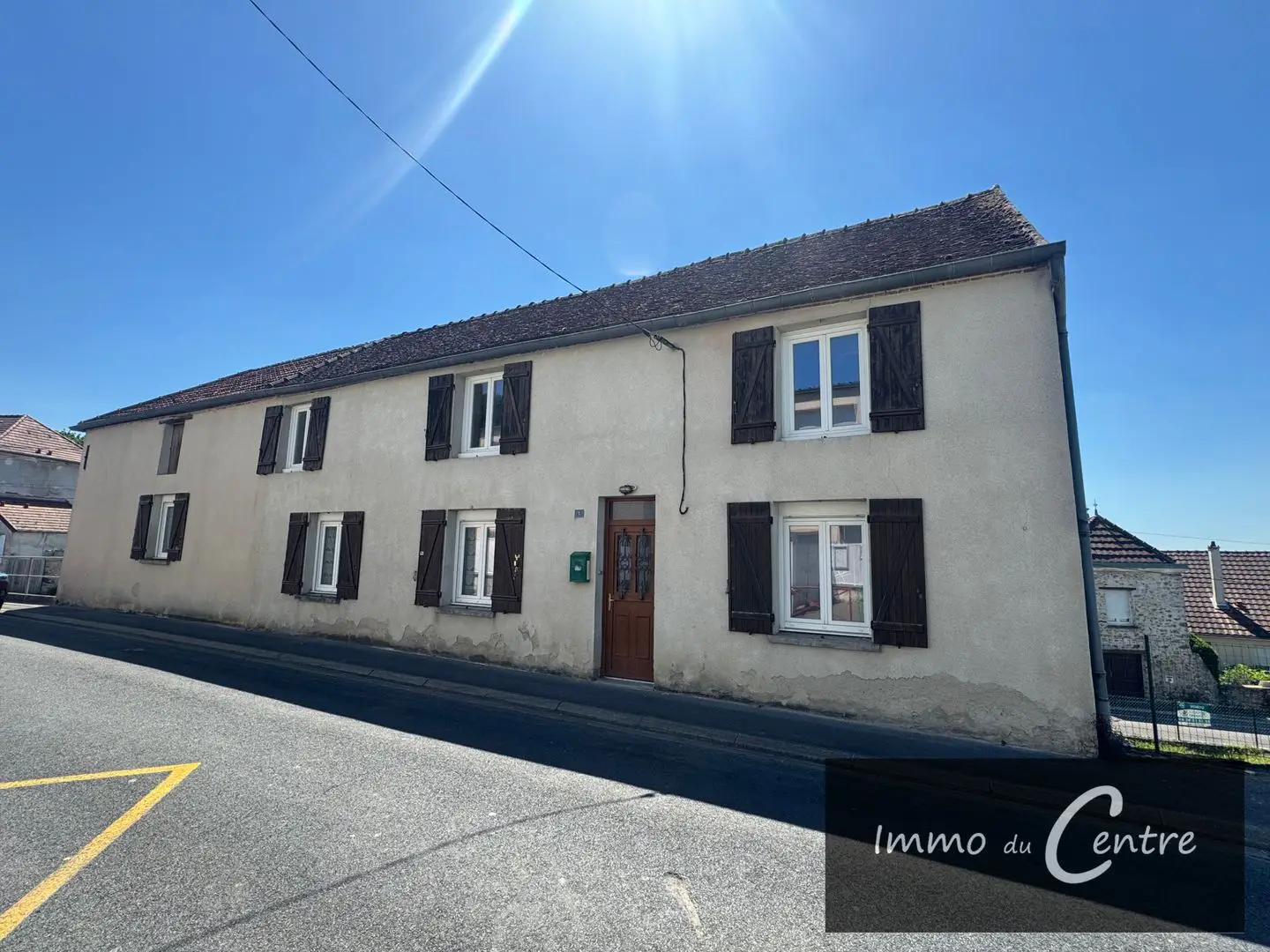 House for sale in Montmirail — 2 bedrooms, 124 m² photo 3
