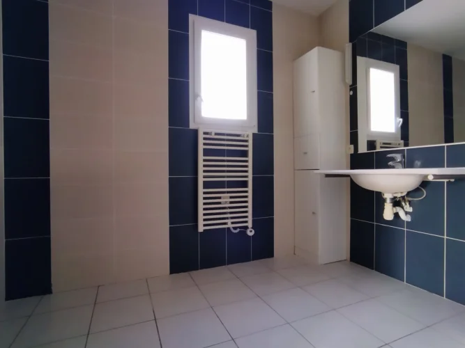Accessible 2-Bedroom House with 104 m² in the Center of Dompierre photo 5