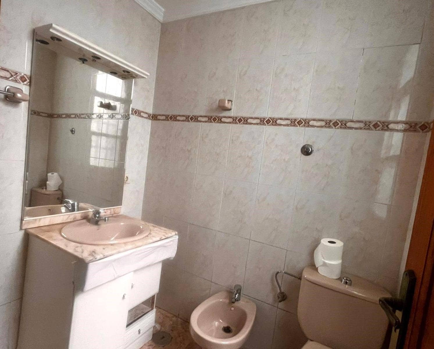 Apartment for sale in Arrecife, Lanzarote photo 4
