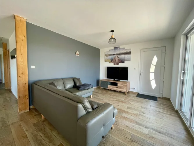 For Sale: Semi-Detached House in Maubourguet photo 4
