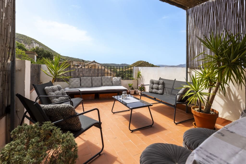Townhouse for sale in Acequias, Lecrín, Granada