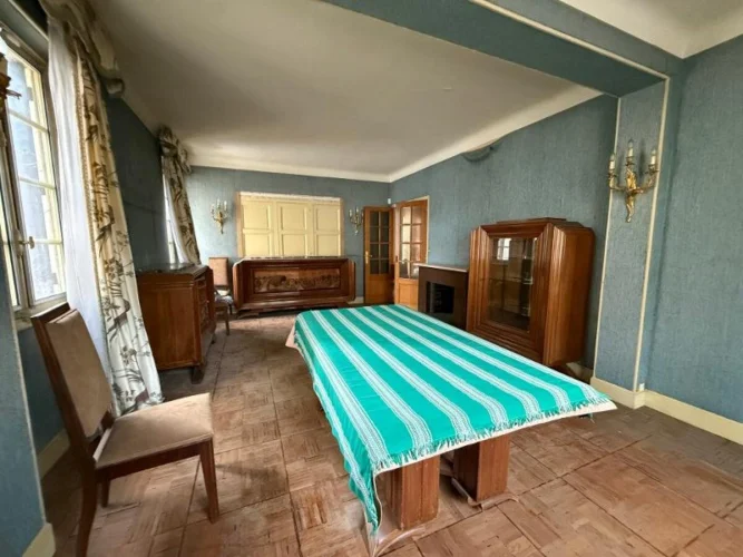 House F12 photo 3