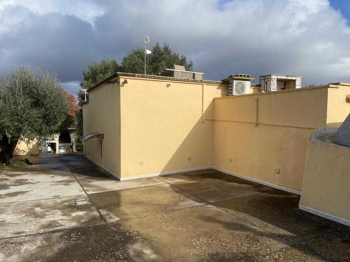 Property in Ceglie Messapica photo 3