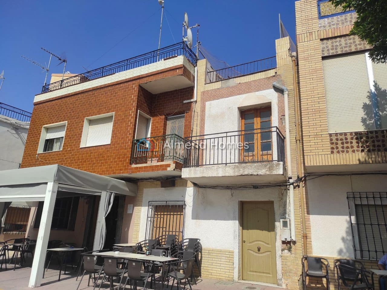 Townhouse for sale in Arboleas, Almería