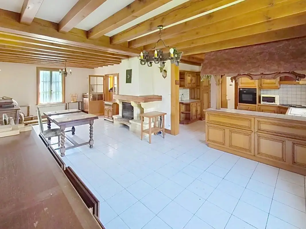House for sale in La Châtre — 3 bedrooms, 152 m² photo 5
