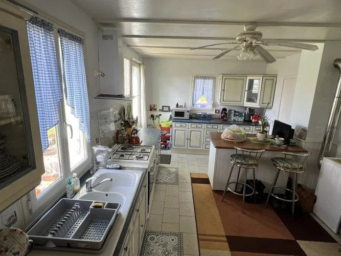 Charming 3-Bedroom Home in Scenic Ambernac, France photo 3