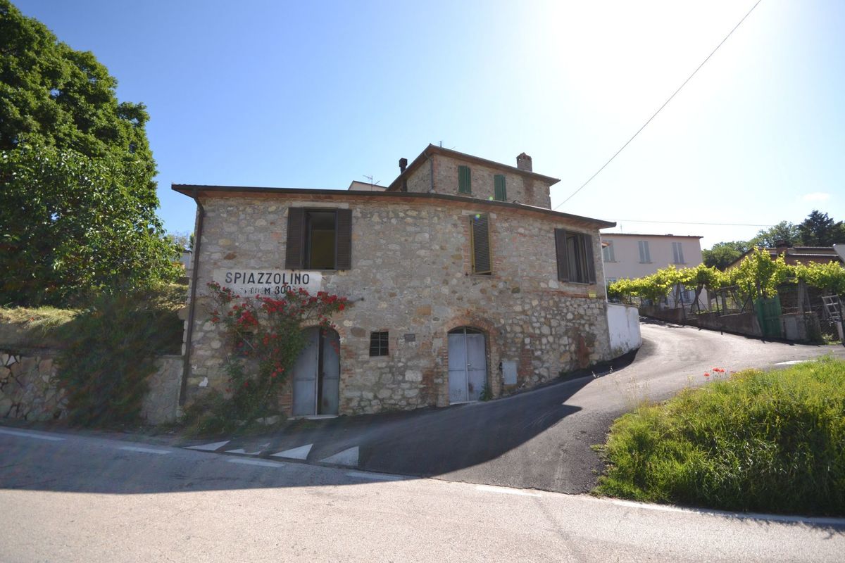 Property in Monteleone D Orvieto photo 2