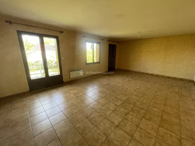 T5 House photo 2