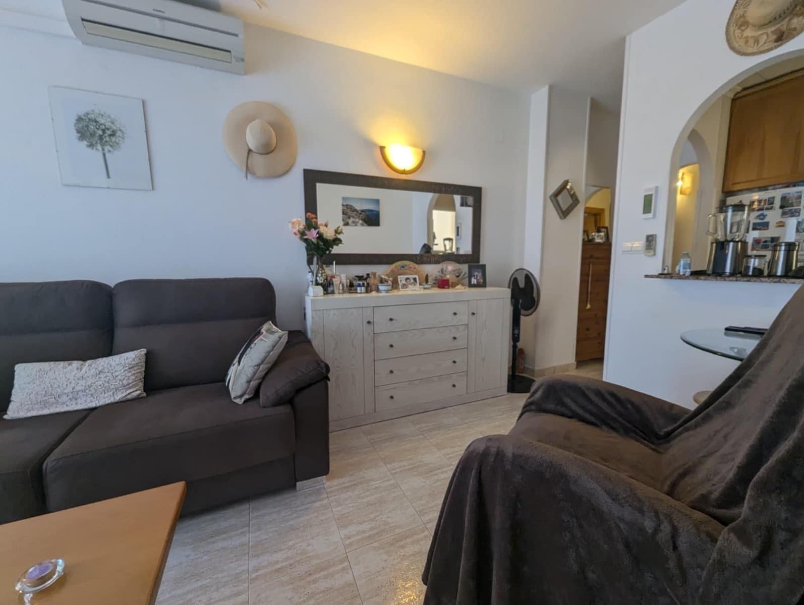 Apartment for sale in Centro, Torrevieja, Alicante photo 4