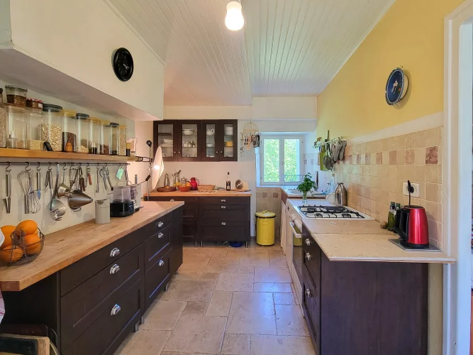 Historic Former Notary's House with Character and Views in Le Bas Ségala photo 4