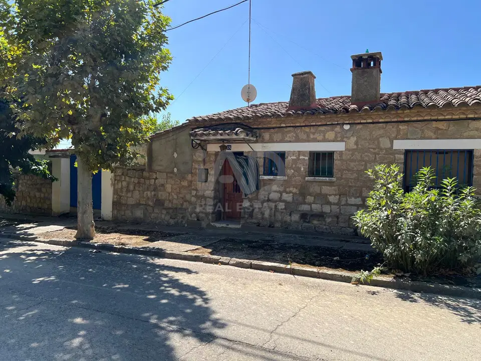 Cortijo in Lanaja, Huesca province