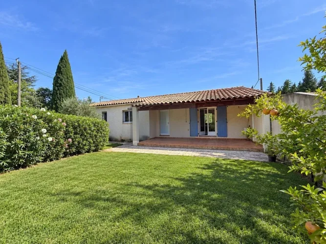 Charming 4-Room House in Bollène with Enclosed Garden