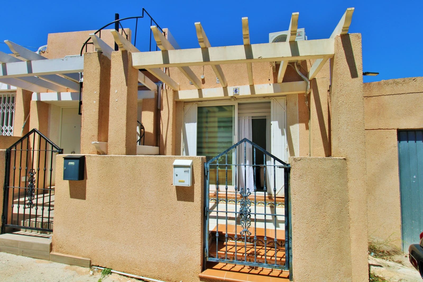 Townhouse for sale in Villamartin, Orihuela, Alicante