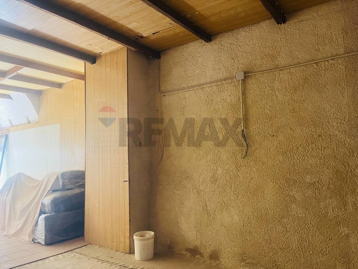 Property in Modica photo 4