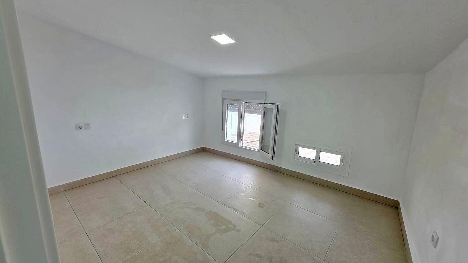 Townhouse for sale in Pinoso, Alicante photo 5