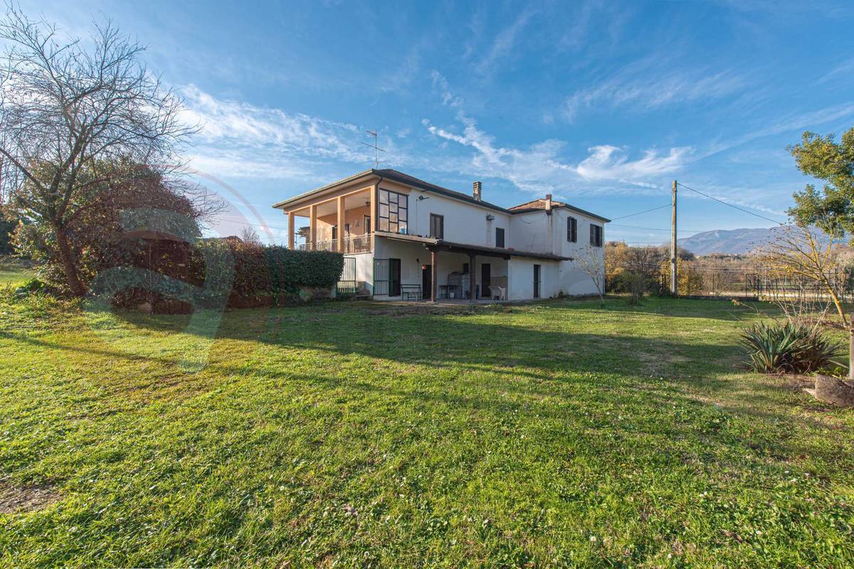 2 bedrooms detached house, 280 m² Arpino, Frosinone (province) photo 5
