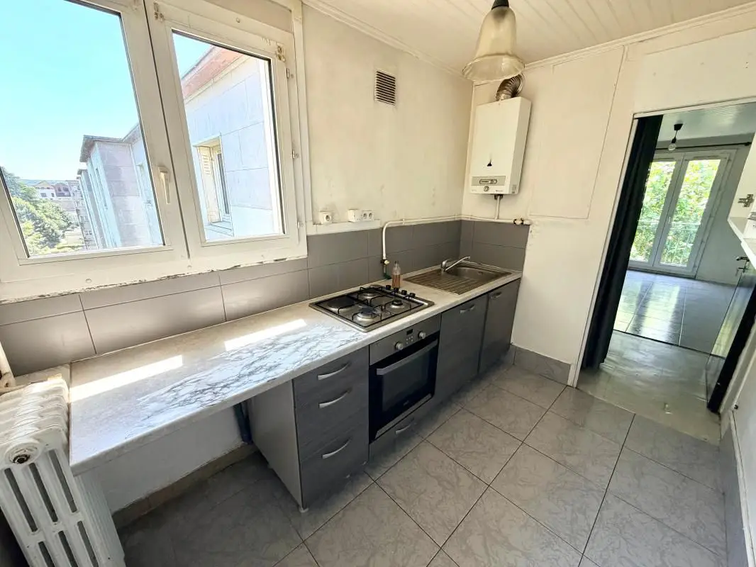 Apartment for sale in Villepinte — 2 bedrooms, 50 m² photo 5
