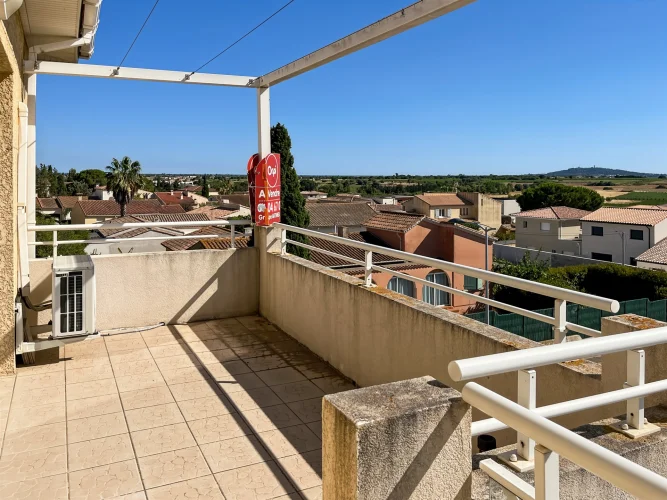Attractive Second Floor Flat with Open Views and Two Private Parking Spaces
