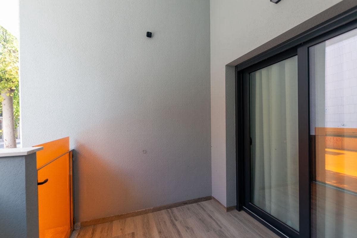 Apartment for sale in Torrevieja, Alicante photo 4