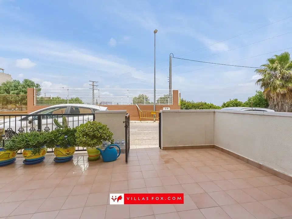 Apartment in San Miguel De Salinas, Alicante province photo 3