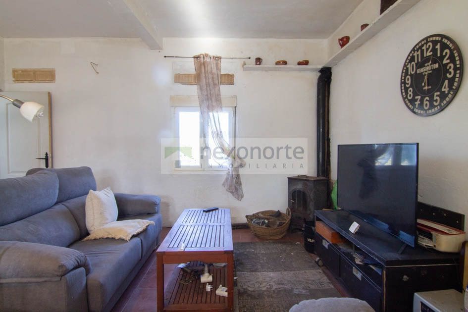 Townhouse for sale in As Pontes de García Rodríguez, A Coruña photo 5