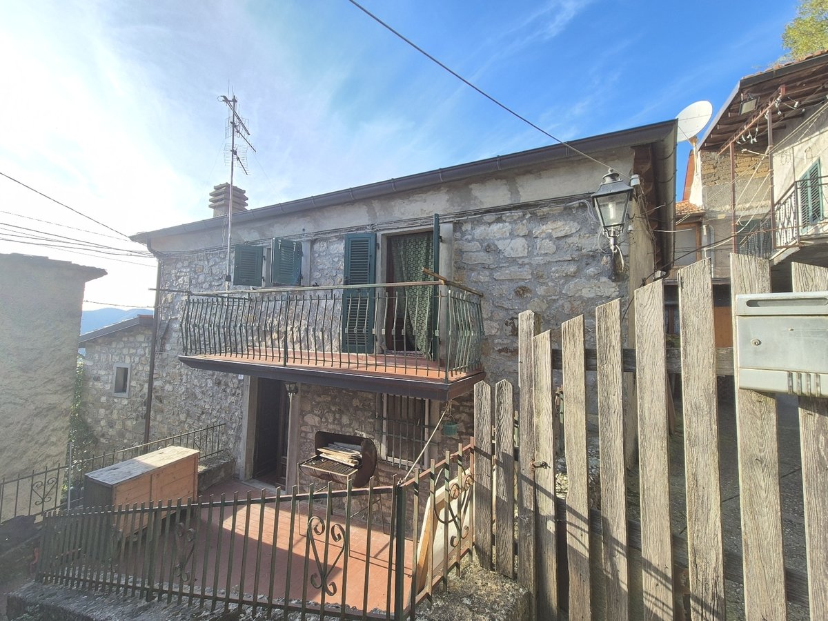 Property in Minucciano