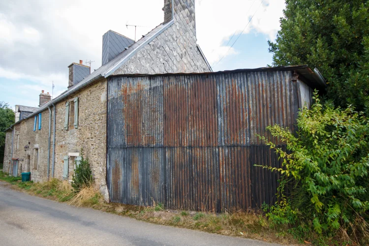 Manche: Character Semi Detached House to Renovate in Beautiful Normandie Countryside. photo 3