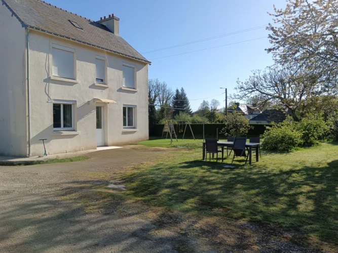Renovated 3-Bed House with Stone Longère to Renovate for Gîte Potential, Saint-Aignan photo 4