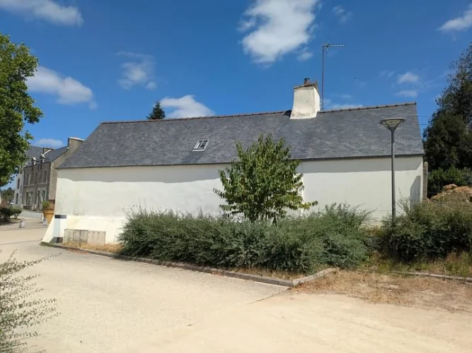 2 Bed Stone House for Sale Near Brittany Centre photo 3