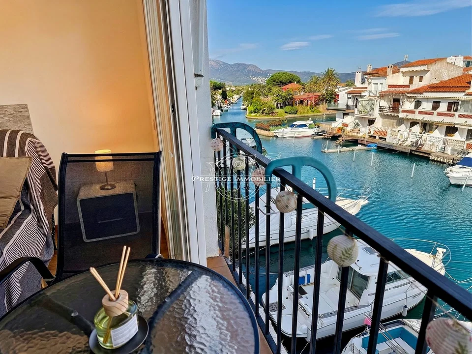 Apartment in Empuriabrava, Girona province