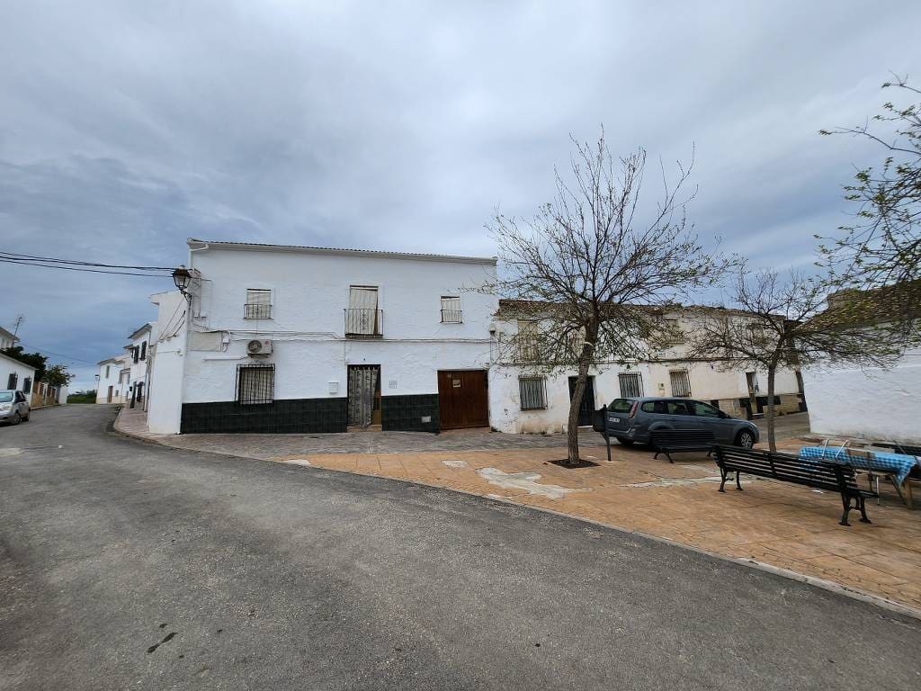Townhouse for sale in Campo Nubes, Priego de Córdoba, Córdoba