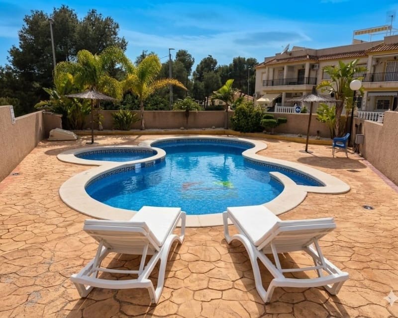 Townhouse for sale in Algorfa, Alicante