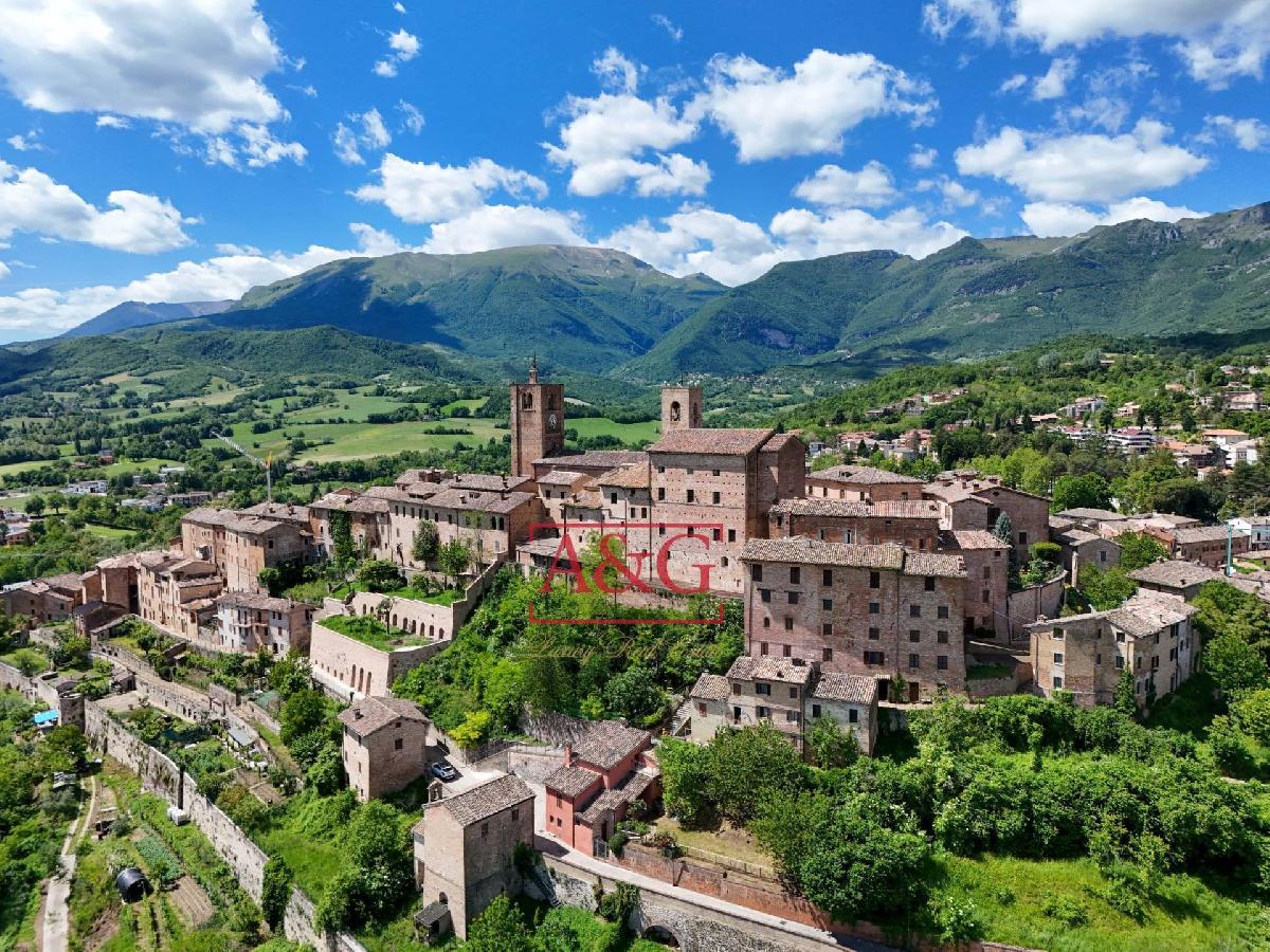 Property in Sarnano