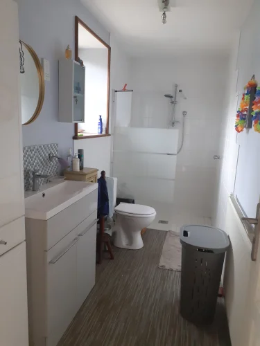 Charming, Fully Renovated Home with 2 Barns! photo 4