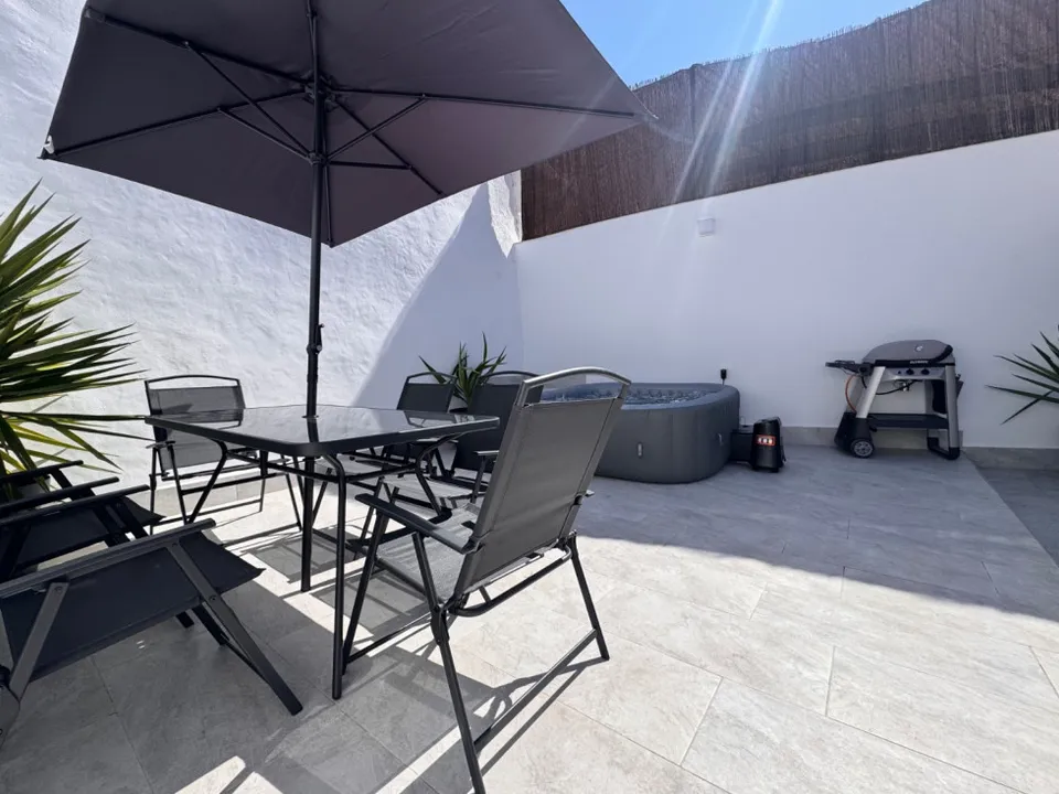 Casas de España - Real Homes in Real Spain
