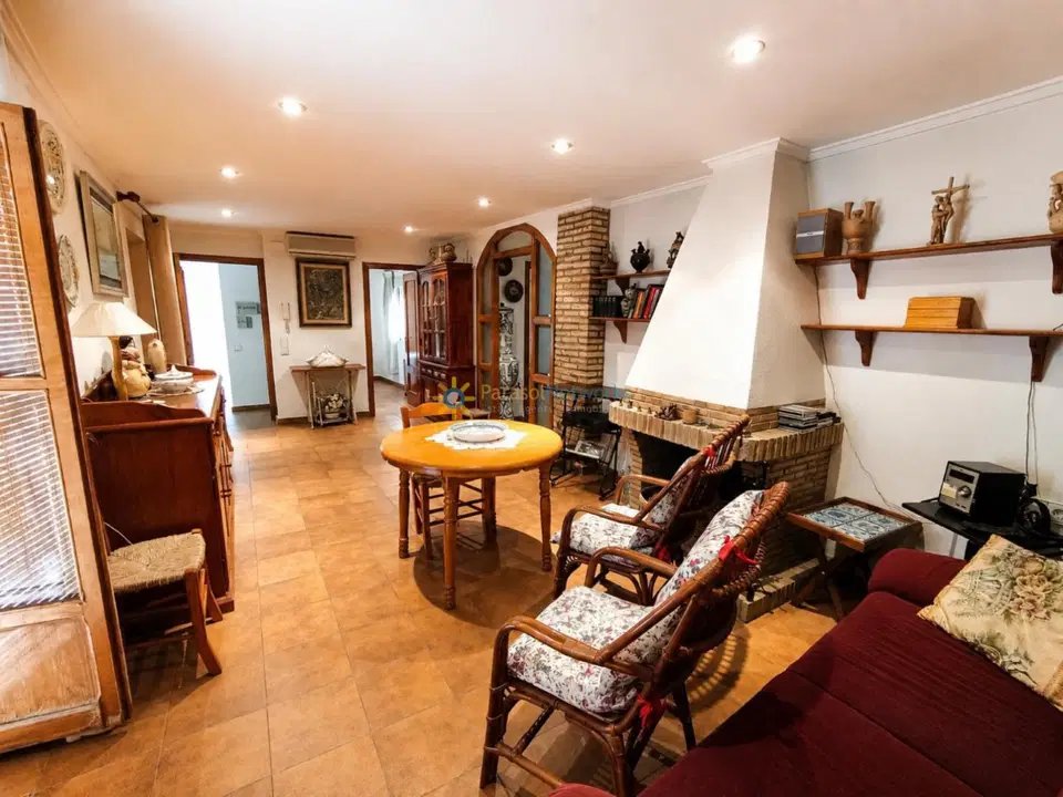 Parasol Networks Estate Agents/Inmobiliaria  photo 2