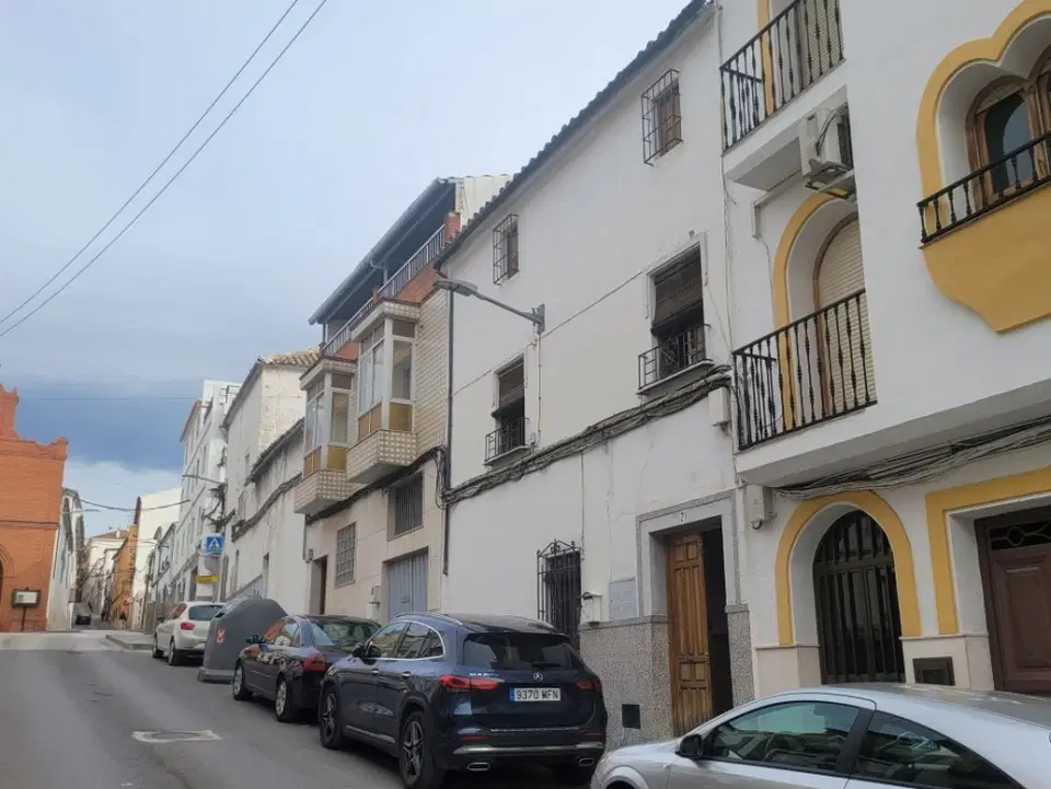 Town house in Rute, Cordoba province