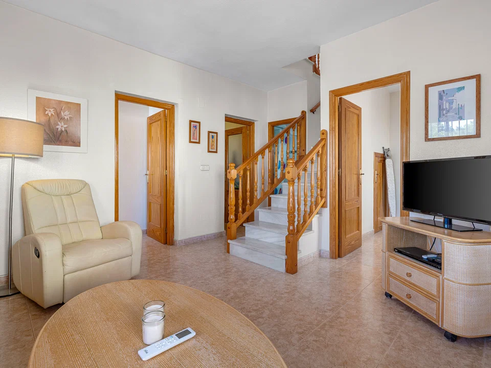 Villa in Cabo Roig, Alicante province
