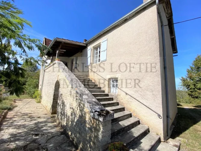 Old Farmhouse with Numerous Buildings on 2 ha of Land, with Beautiful Views of the Surrounding Countryside photo 5