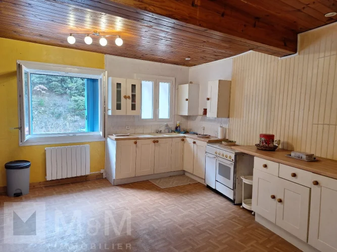 M&M Immobilier Presents Exclusively this Two-Story photo 4