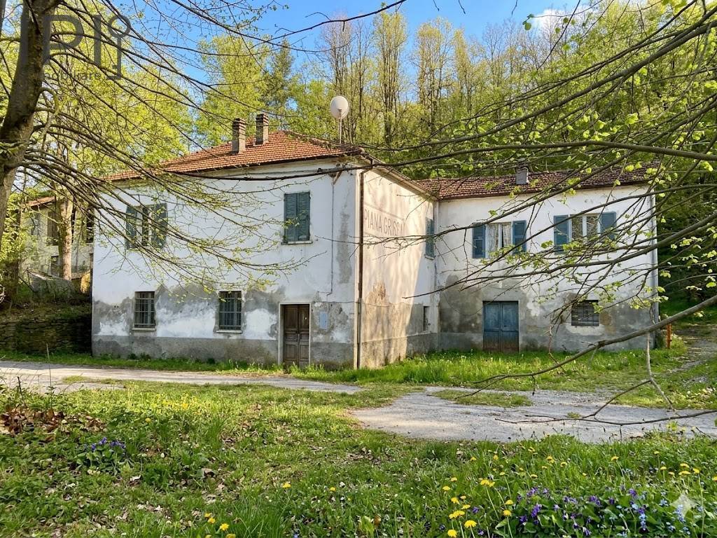 5 bedrooms country house, 400 m² Piana Crixia, Savona (province) photo 2